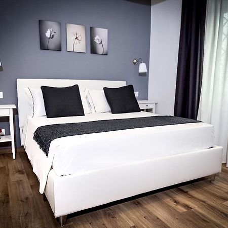 Da Rossella Apartment Рим Екстериор снимка